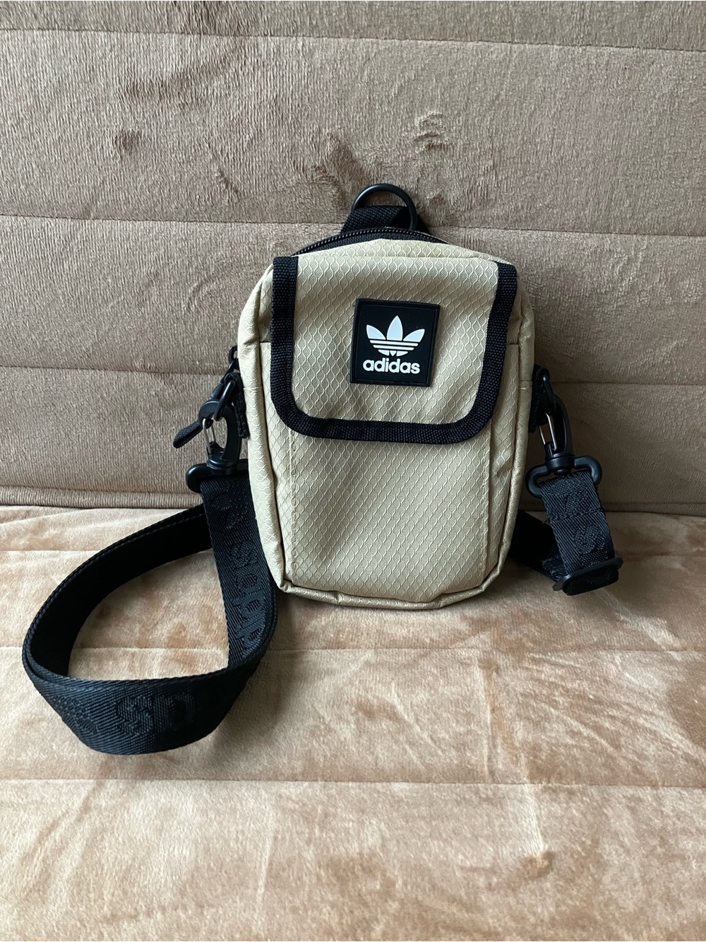 adidas Beige Crossbody Pouch with Black Trim and Strap